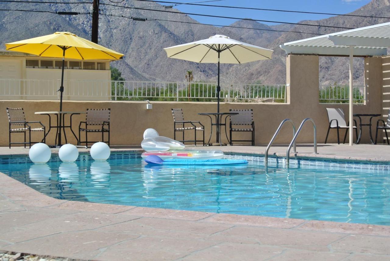Borrego Springs Motel Bagian luar foto
